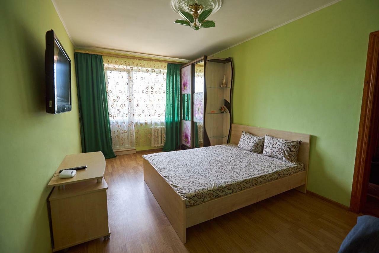 Babylon Apartments On Kievskaya Street Rivne Bagian luar foto