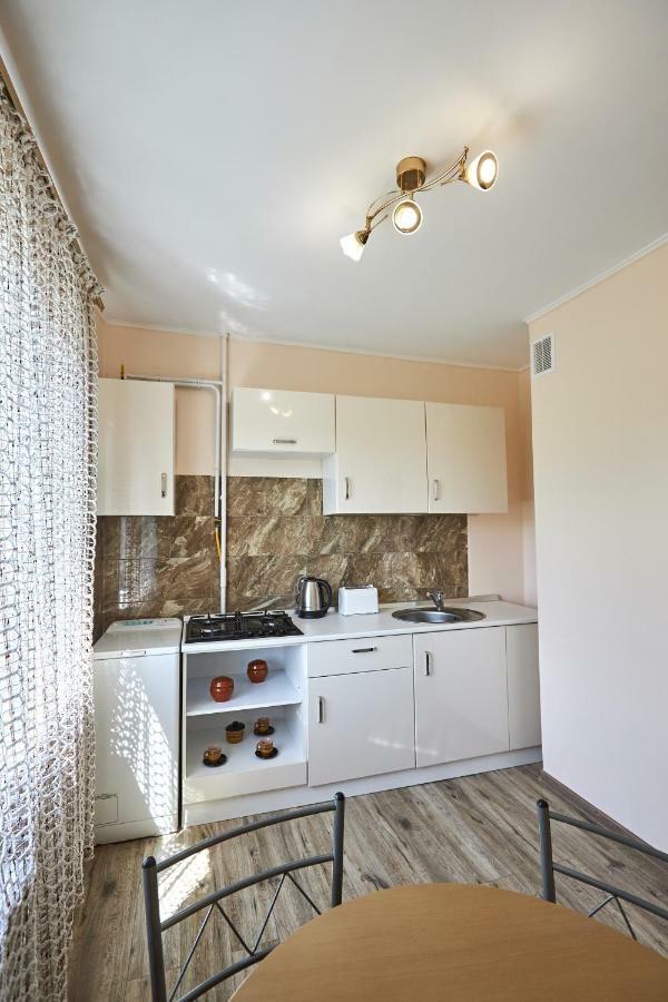 Babylon Apartments On Kievskaya Street Rivne Bagian luar foto